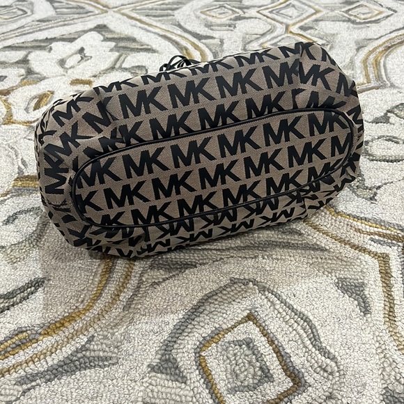 Michael kors - Picture 4 of 13